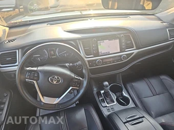 2019 Toyota Highlander SE – miniatura 14