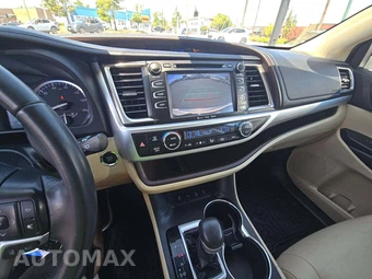 2019 Toyota Highlander SE – miniatura 10
