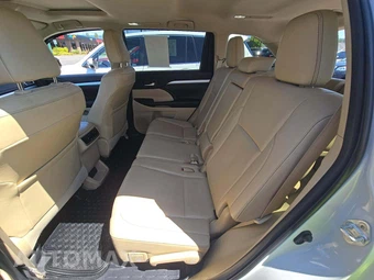 2019 Toyota Highlander SE – miniatura 13