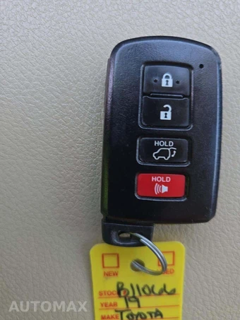 2019 Toyota Highlander SE – miniatura 8