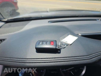 2019 Toyota Highlander SE – miniatura 8