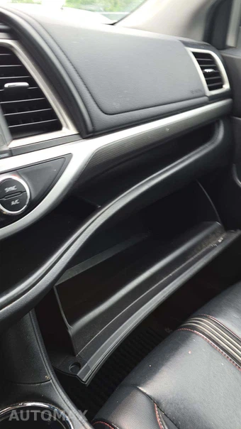2019 Toyota Highlander SE – miniatura 27