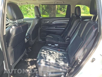 2019 Toyota Highlander SE - miniatura 13