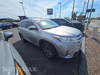 2019 Toyota Highlander XLE - miniatura 4