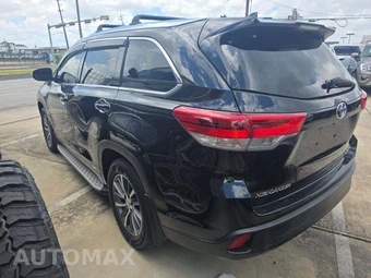 2019 Toyota Highlander XLE – miniatura 2