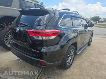 2019 Toyota Highlander XLE – miniatura 3