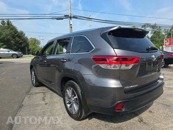 2019 Toyota Highlander XLE – miniatura 2
