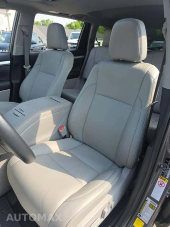 2019 Toyota Highlander XLE – miniatura 6