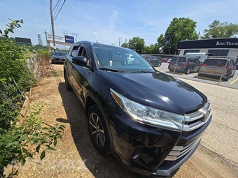 2019 Toyota Highlander XLE - miniatura 4