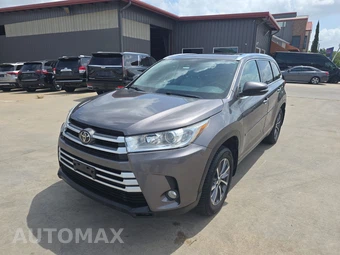2019 Toyota Highlander XLE - car from the USA, Manheim Buy-Now listing at AUTOMAX
