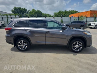 2019 Toyota Highlander XLE - miniatura 5
