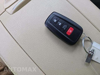 2019 Toyota Highlander XLE - miniatura 5