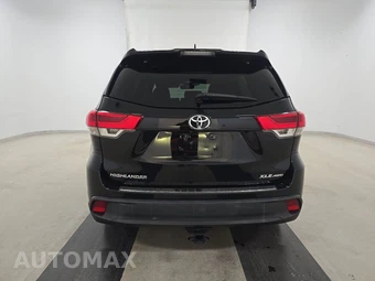 2019 Toyota Highlander XLE - miniatura 5