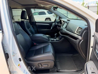 2019 Toyota Highlander XLE - miniatura 19