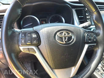 2019 Toyota Highlander XLE - miniatura 10