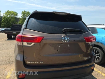 2019 Toyota Highlander XLE - miniatura 5