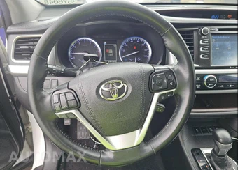 2019 Toyota Highlander XLE - miniatura 10