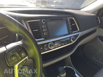 2019 Toyota Highlander XLE – miniatura 11