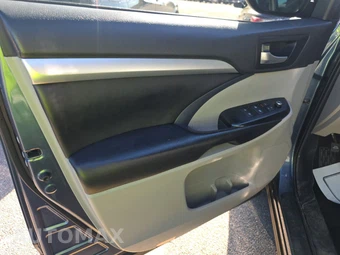 2019 Toyota Highlander XLE – miniatura 9