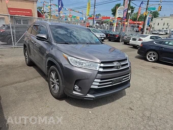2019 Toyota Highlander XLE - miniatura 3