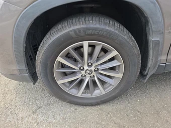 2019 Toyota Highlander XLE - miniatura 8