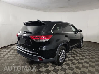 2019 Toyota Highlander XLE – miniatura 4