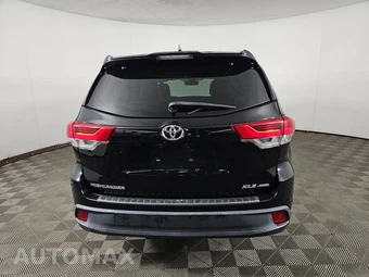 2019 Toyota Highlander XLE – miniatura 5