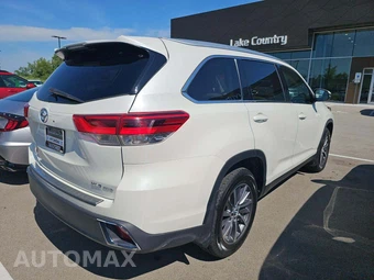 2019 Toyota Highlander XLE - miniatura 3