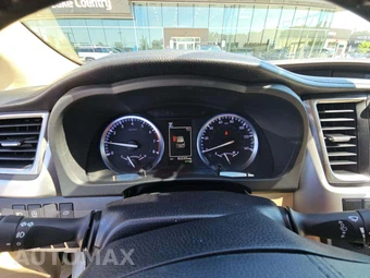 2019 Toyota Highlander XLE - miniatura 9