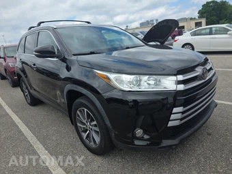 2019 Toyota Highlander XLE - miniatura 3