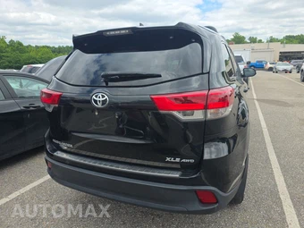 2019 Toyota Highlander XLE - miniatura 5