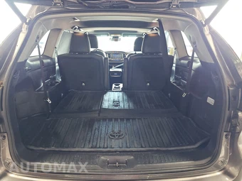 2019 Toyota Highlander XLE – miniatura 17