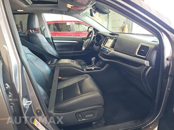 2019 Toyota Highlander XLE – miniatura 8