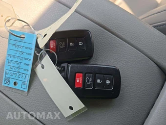 2019 Toyota Highlander XLE - miniatura 8