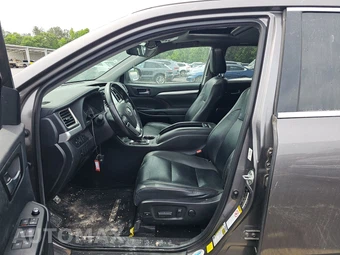 2019 Toyota Highlander XLE – miniatura 7