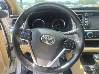 2019 Toyota Highlander XLE – miniatura 10