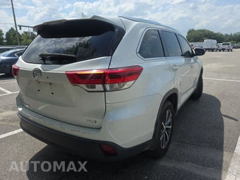 2019 Toyota Highlander XLE – miniatura 4