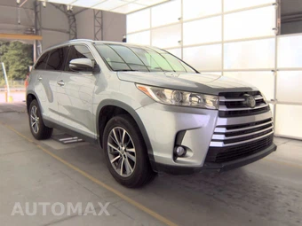 2019 Toyota Highlander XLE – miniatura 3