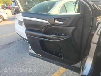 2019 Toyota Highlander XLE – miniatura 9