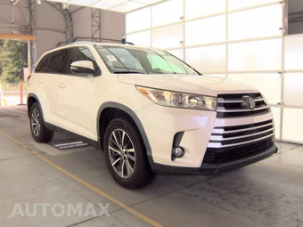 2019 Toyota Highlander XLE - miniatura 3