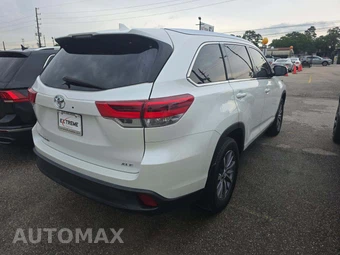 2019 Toyota Highlander XLE – miniatura 3