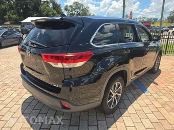 2019 Toyota Highlander XLE - miniatura 3