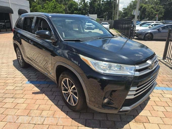 2019 Toyota Highlander XLE - miniatura 4