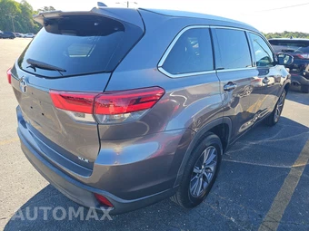 2019 Toyota Highlander XLE – miniatura 4