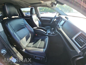 2019 Toyota Highlander XLE – miniatura 8