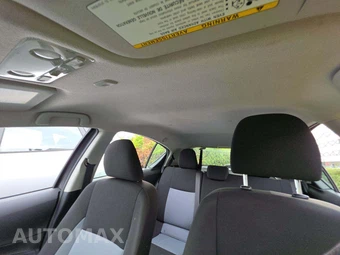 2019 Toyota Prius c L - miniatura 11