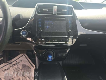 2019 Toyota Prius L Eco – miniatura 7