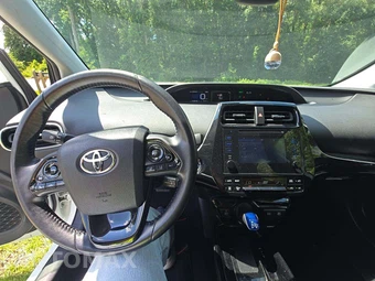 2019 Toyota Prius XLE – miniatura 10