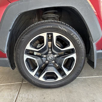 2019 Toyota RAV4 Adventure - miniatura 6