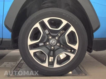 2019 Toyota RAV4 Adventure - miniatura 10